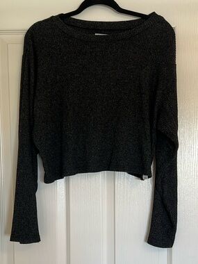 Rip curl cropped sweater